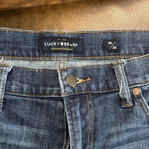 Lucky Brand Men's Dark Blue Straight Jeans
